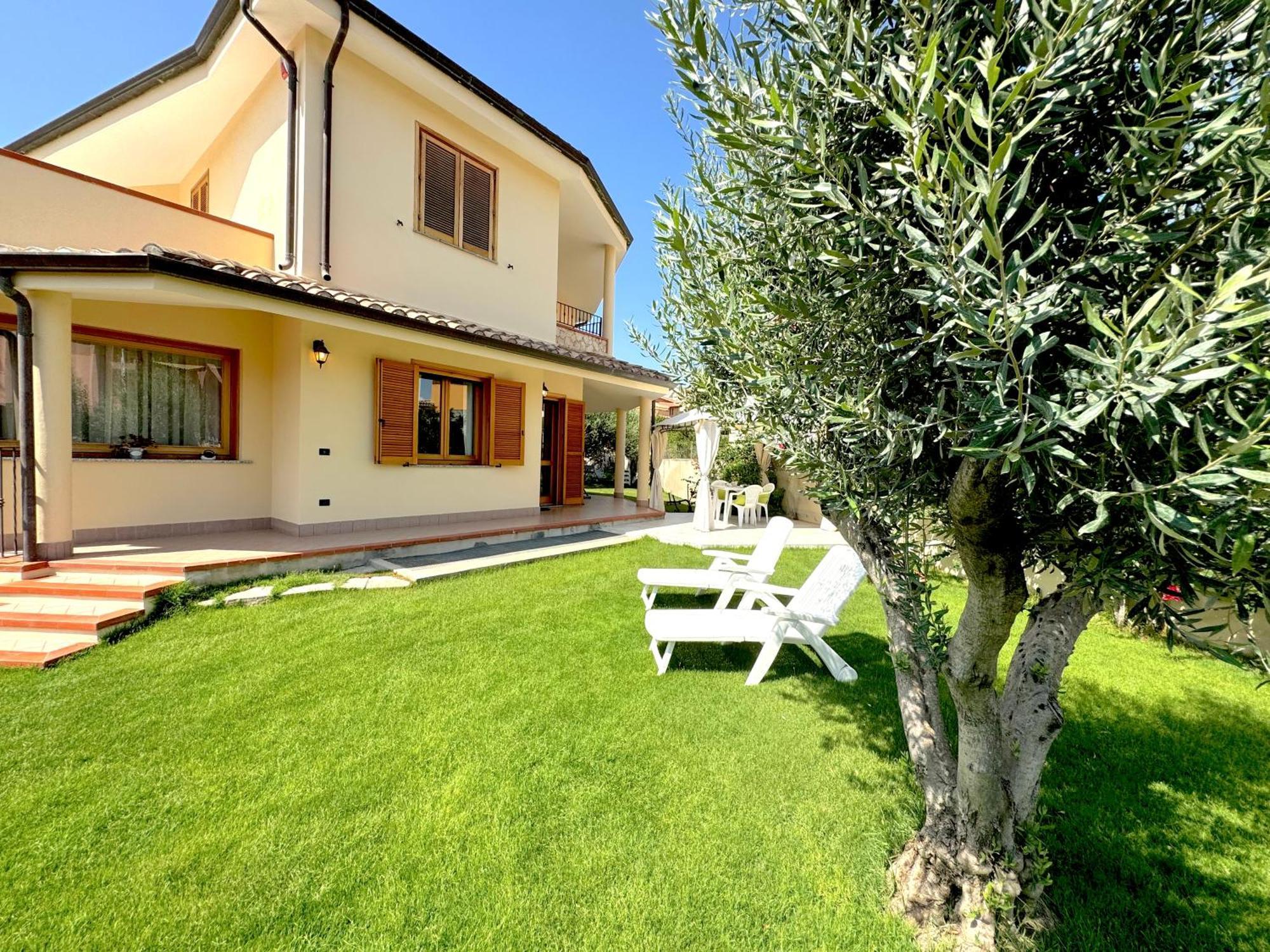 Rosa'S House - Zona Ospedaliera Apartman Cagliari Kültér fotó